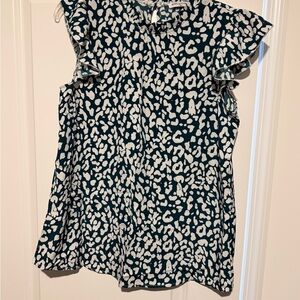 Sleeveless Ruffle Leopard Print Top - White on Green